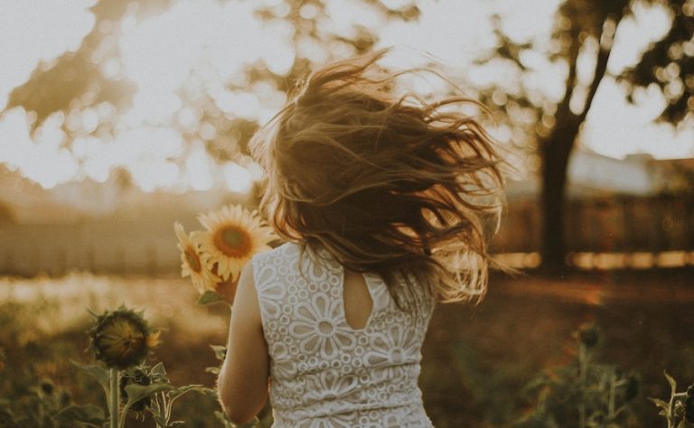 14 Things Highly Sensitive People Absolutely Need to Be Happy