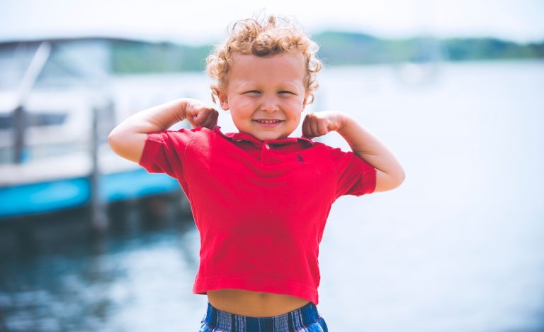 12 Signs Your Child Is a Highly Sensitive Extrovert