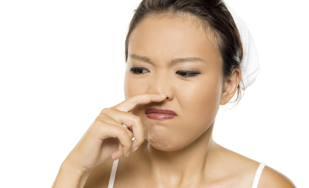 HSP woman sensitive to smell